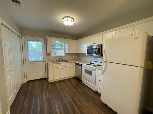 4463 Belair Dr #2 - Photo 6 of 15