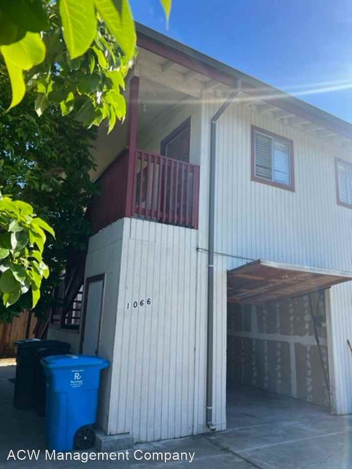 1066 8th Ave - Photo 2 of 13