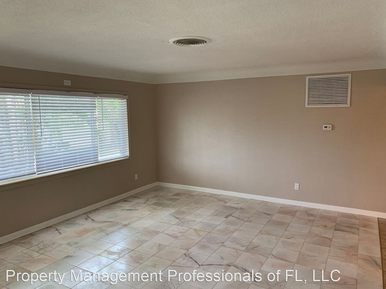 3791 10th St Ne - Photo 3 of 20