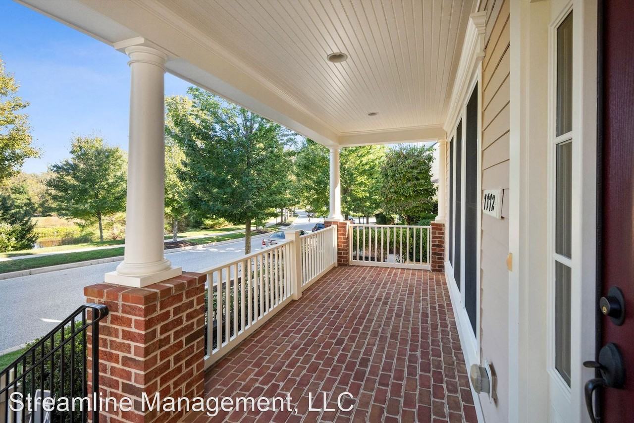 7772 Water St - Photo 2 of 34