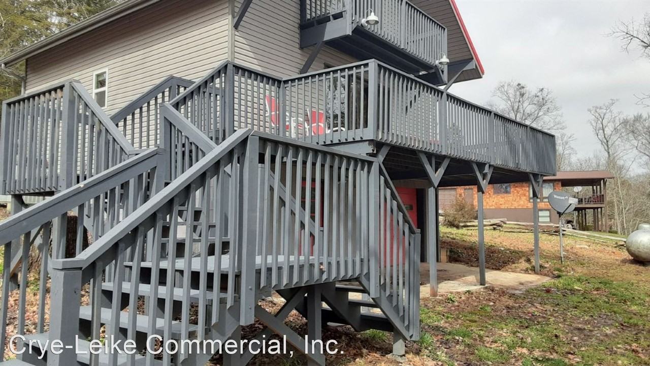 146 Lakeshore Dr - Photo 3 of 34