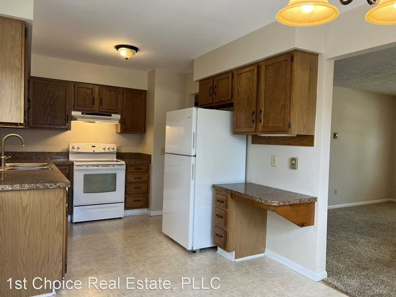 420 West St - Photo 2 of 21