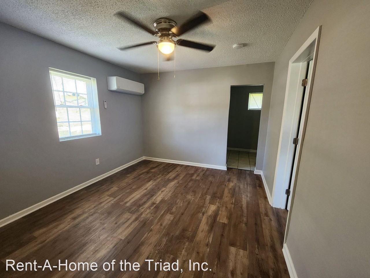 1015A Tuscaloosa St - Photo 2 of 2