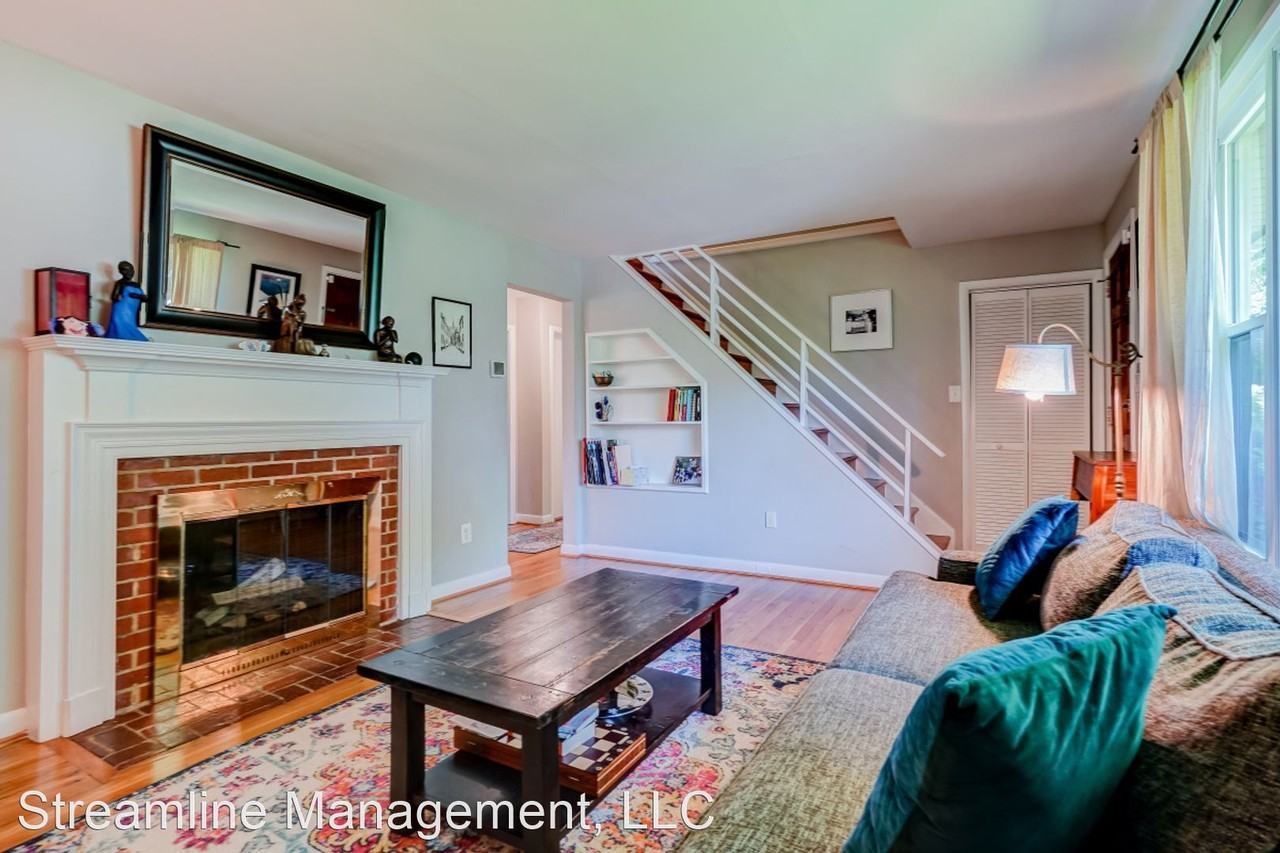 10405 Procter St - Photo 3 of 34