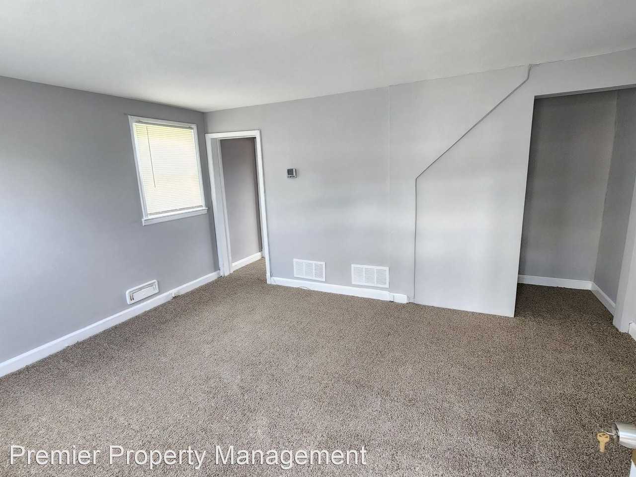 4313 Roberton Ave - Photo 2 of 18