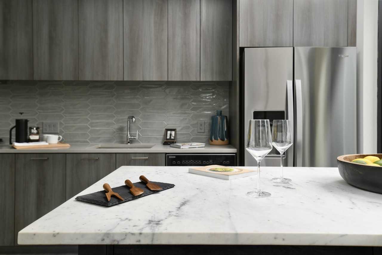 1008 W Madison St #1011N - Photo 7 of 42