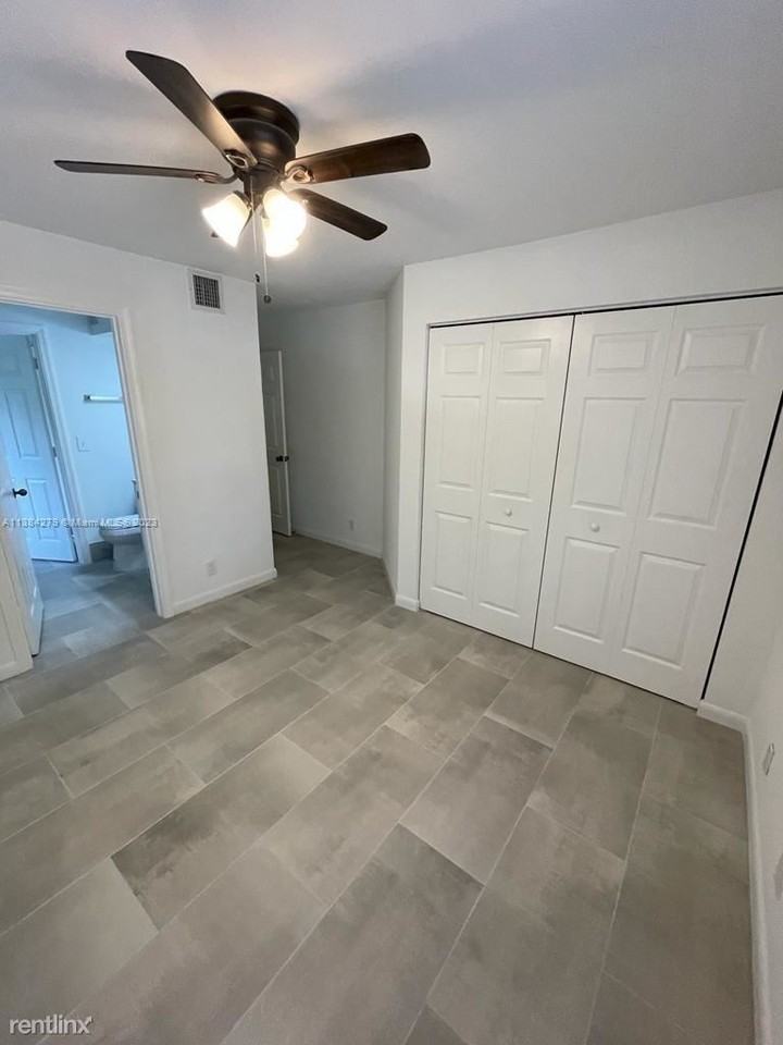 3808 Tree Top Dr - Photo 2 of 16