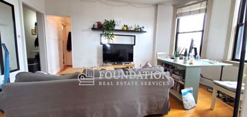featured image of 1695 Commonwealth Ave #5