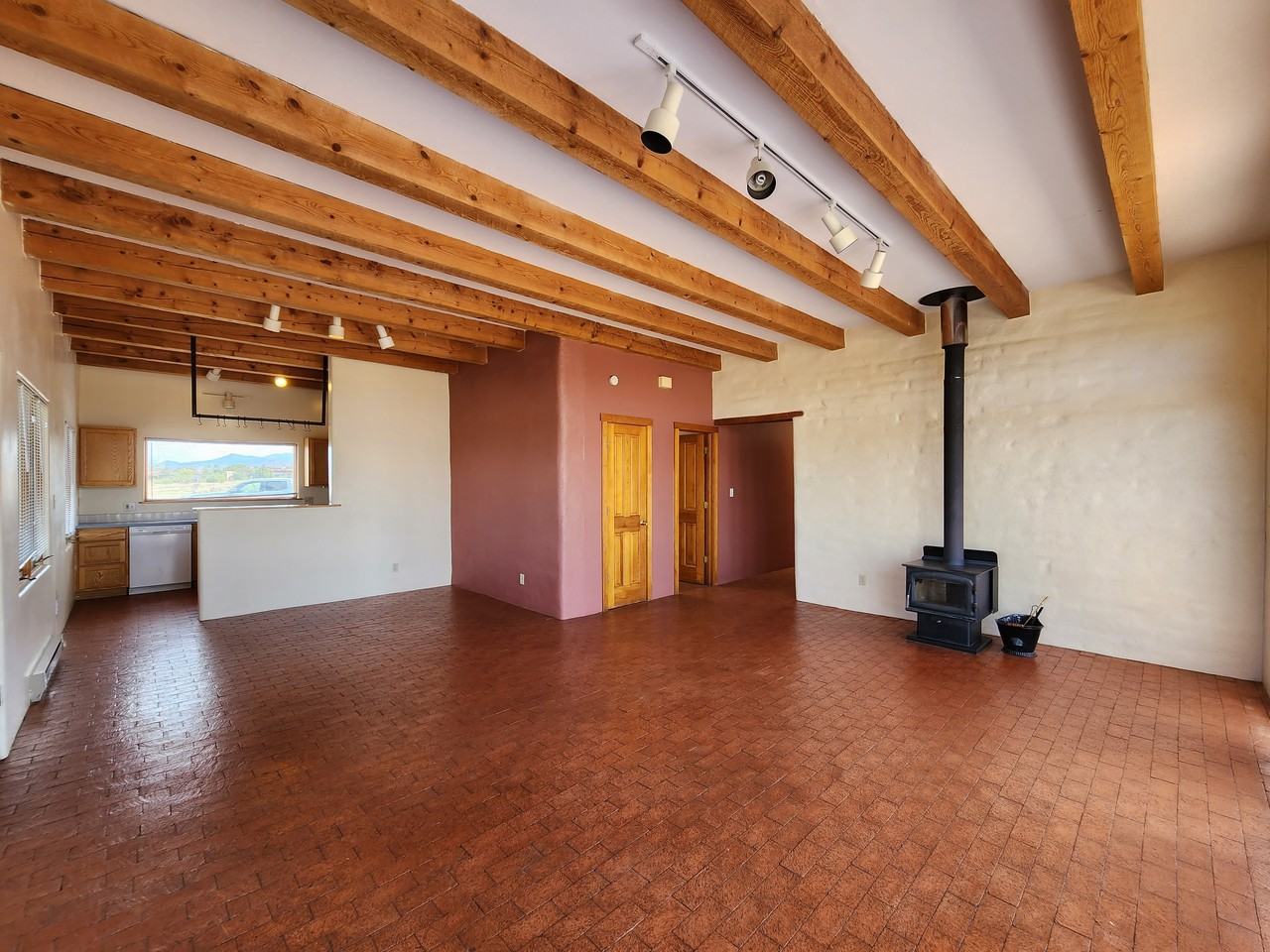 9 Bonito Rd - Photo 2 of 13