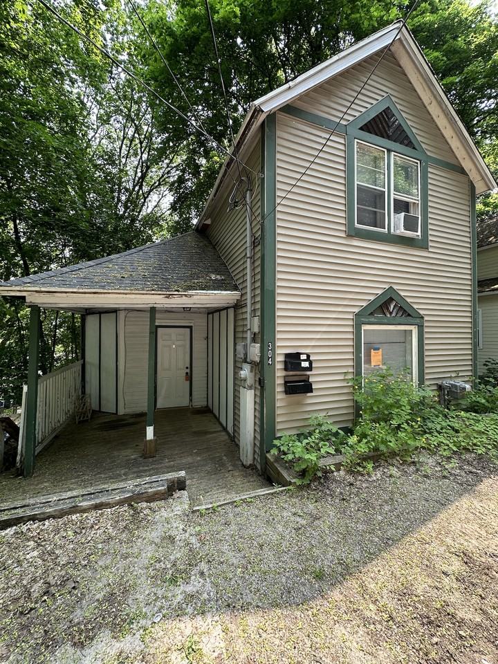 304 Ingleside Ter Apartments in West Douglas, Kalamazoo, MI 49006 Zumper