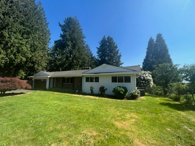 1915 Se 101st Ave - Photo 2 of 14