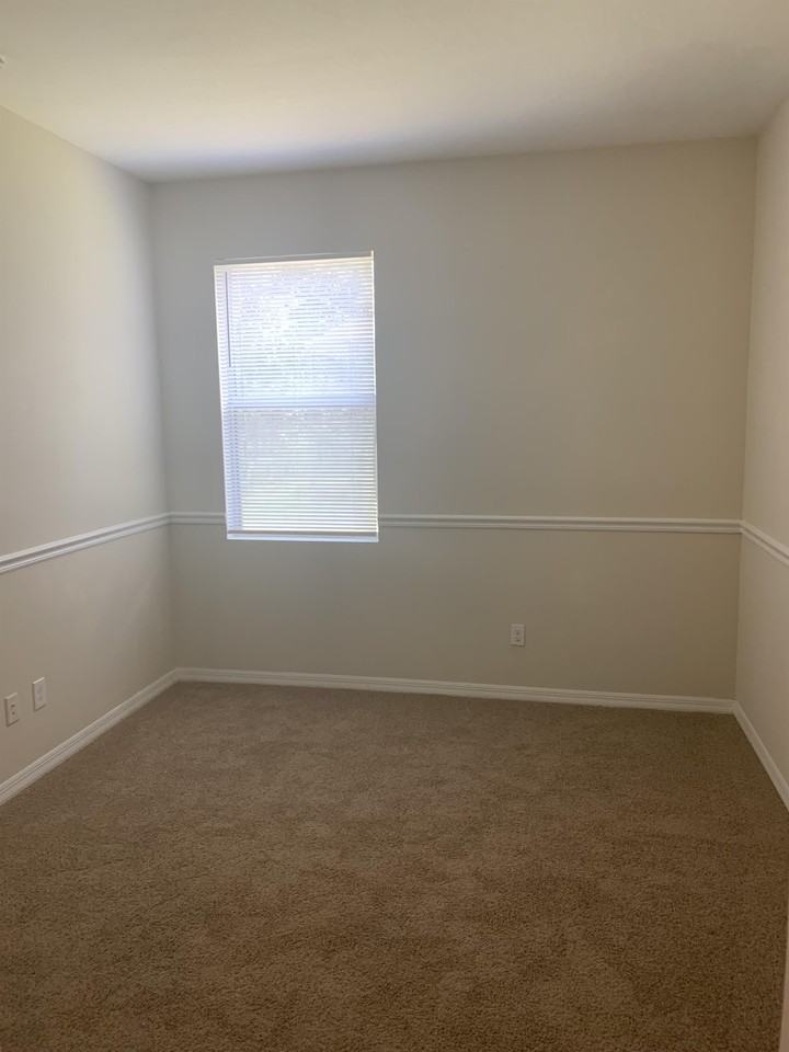 3708 Fanciful Ct #1 - Photo 5 of 10