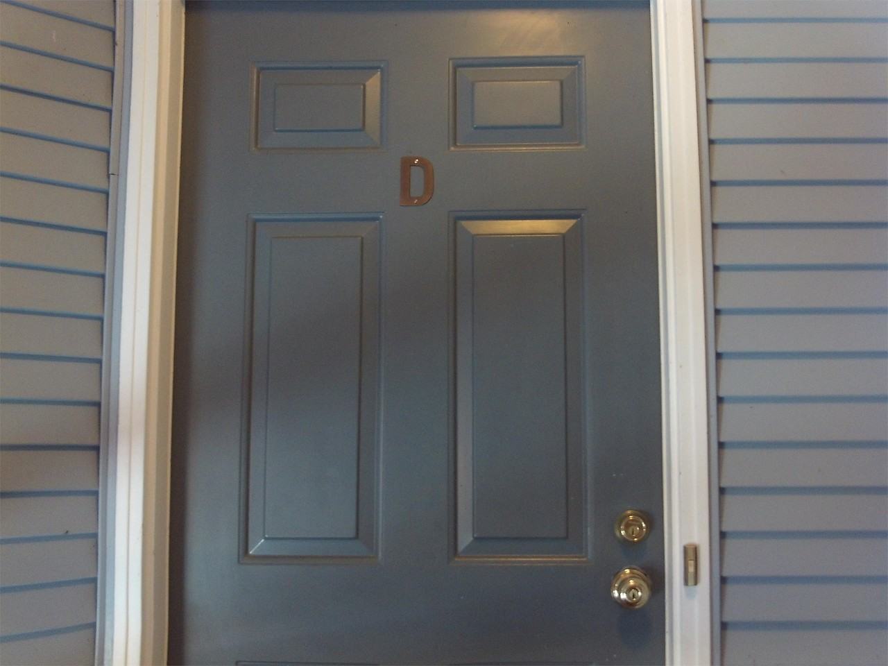 417 Concord St Apt D #1 - Photo 3 of 43