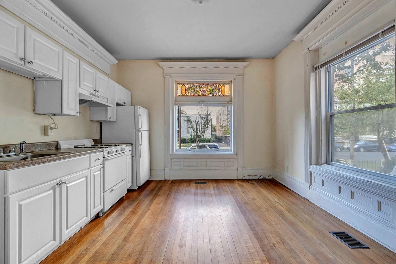 101-115 Dwight Street - Photo 3 of 7