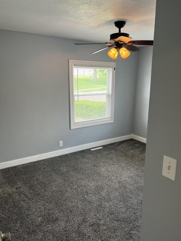 1025 30th St Ne - Photo 2 of 17