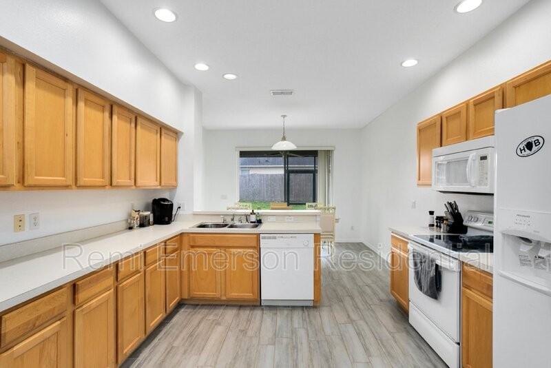 2685 Bellewater Pl - Photo 2 of 28