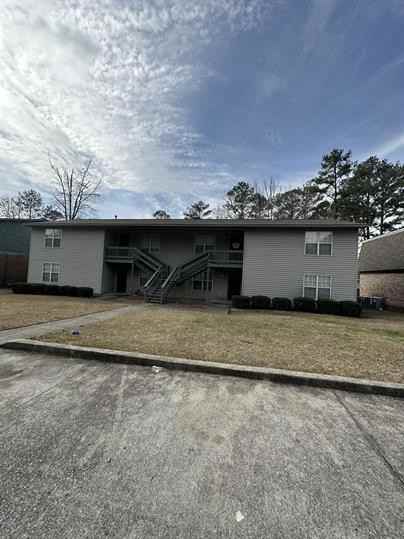 College Heights Apartments 523 503524 Newman Lane & 17151723