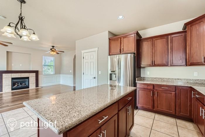 21326 Se 289th Way - Photo 3 of 18