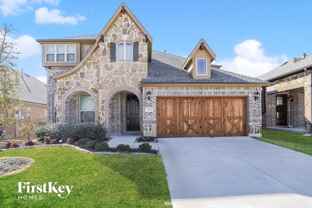 725 Edinburgh Dr - Photo 1 of 1