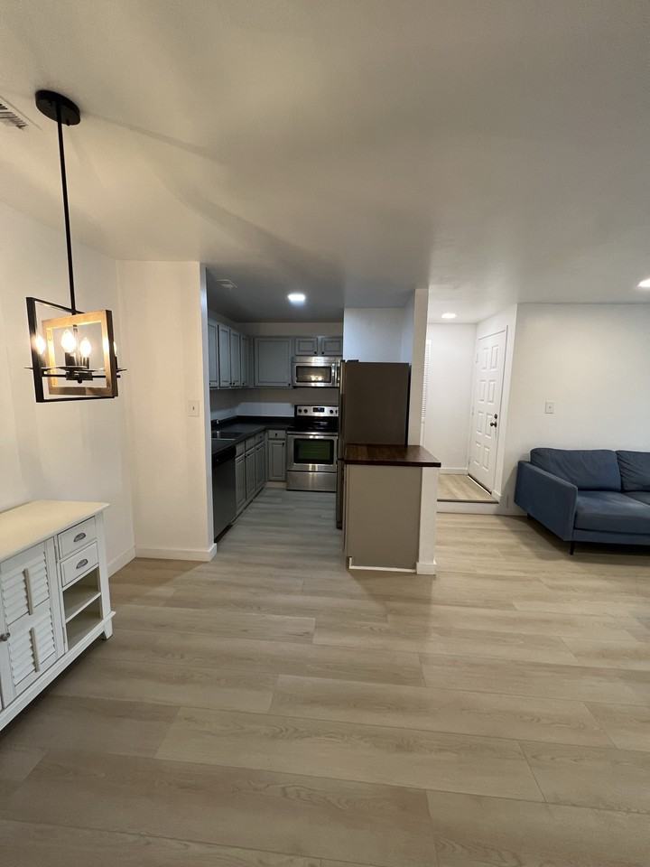 13106 Wonderland Way #1 - Photo 7 of 26
