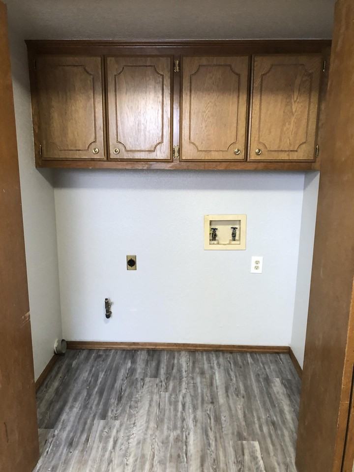 112 N Baumann Ave #1 - Photo 7 of 14