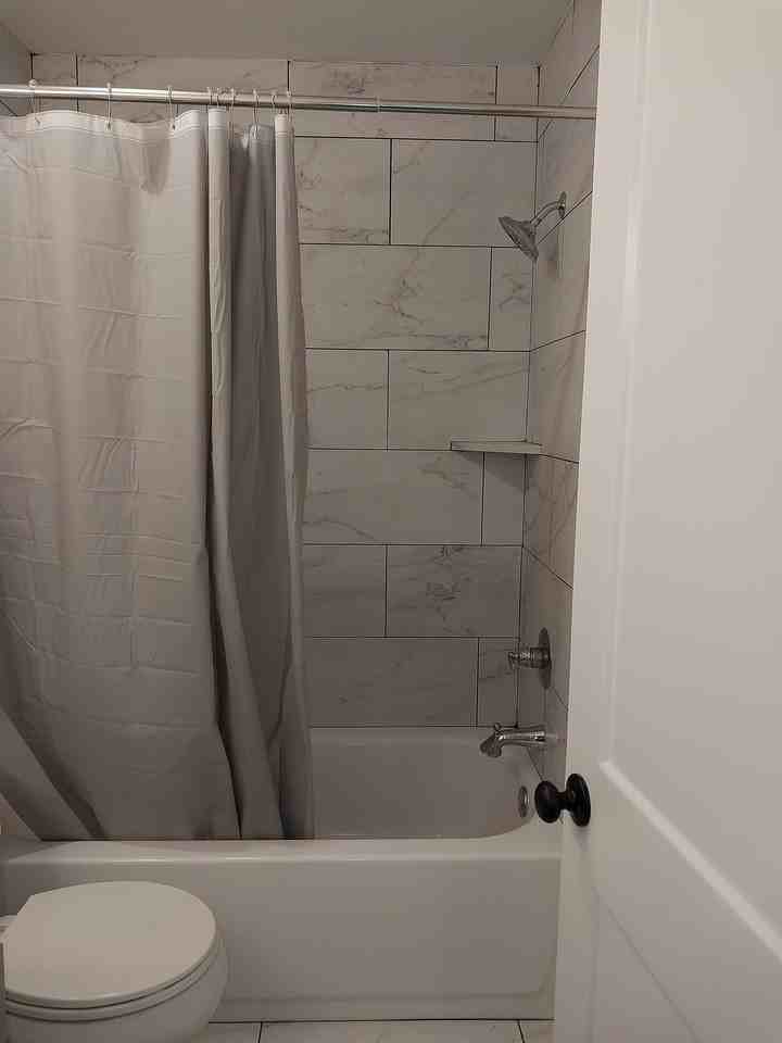 2903 Elmore Rd Sw #B - Photo 4 of 6