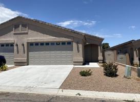 featured image of 735 Vista Grande Dr