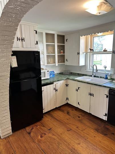 396 Gray Rd - Photo 2 of 9