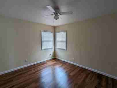 1627 100th Ave - Photo 3 of 13