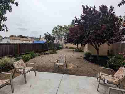 1627 100th Ave - Photo 2 of 13