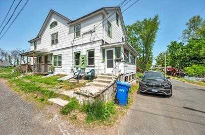 24 Middlesex Avenue Ext - Photo 3 of 24