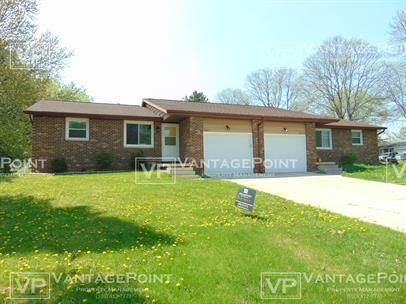 1132 Shepherds Path - Photo 2 of 13