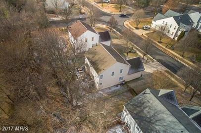 21532 Thornhill Pl - Photo 3 of 28