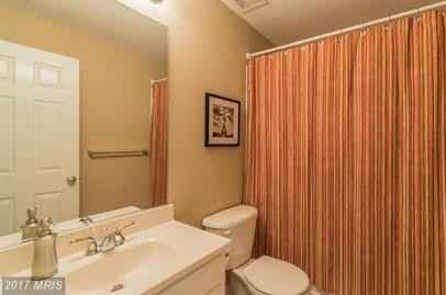 21532 Thornhill Pl - Photo 2 of 28