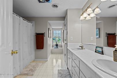 64 Griffin Ln - Photo 2 of 32