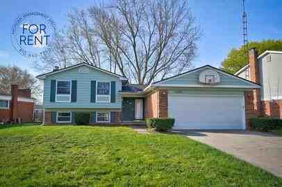 5093 Spinning Wheel Dr - Photo 2 of 50