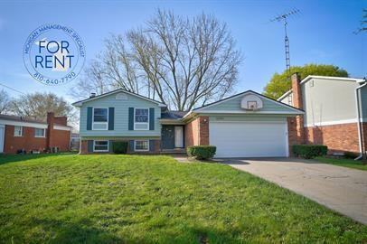 5093 Spinning Wheel Dr - Photo 3 of 50