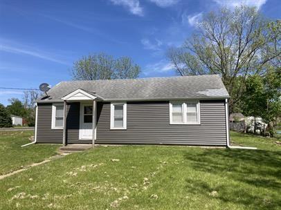 301 Wagner St - Photo 3 of 26