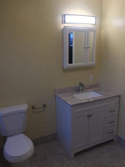 380 Green St #3C - Photo 2 of 15