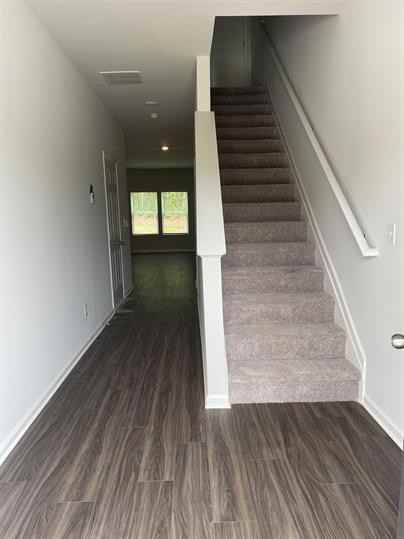 293 Oakwood Dr Nw #1 - Photo 2 of 8