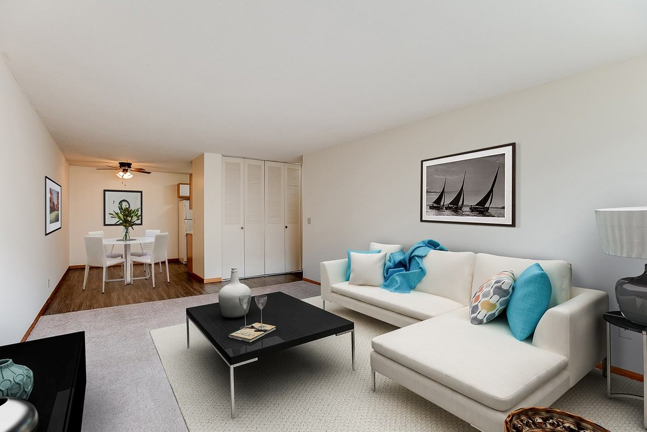 2435 Pillsbury Apartments - Photo 4 of 26