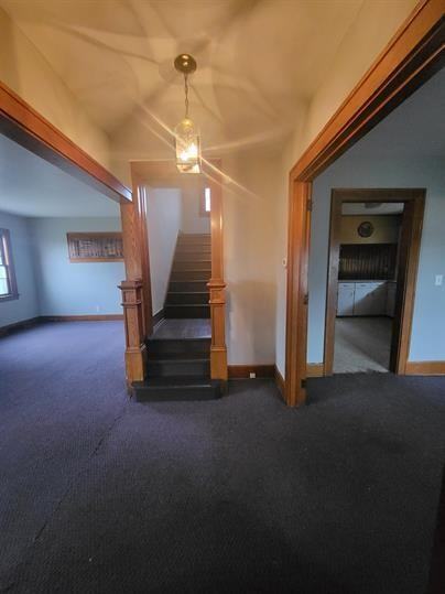 464 Lora Ave - Photo 3 of 11