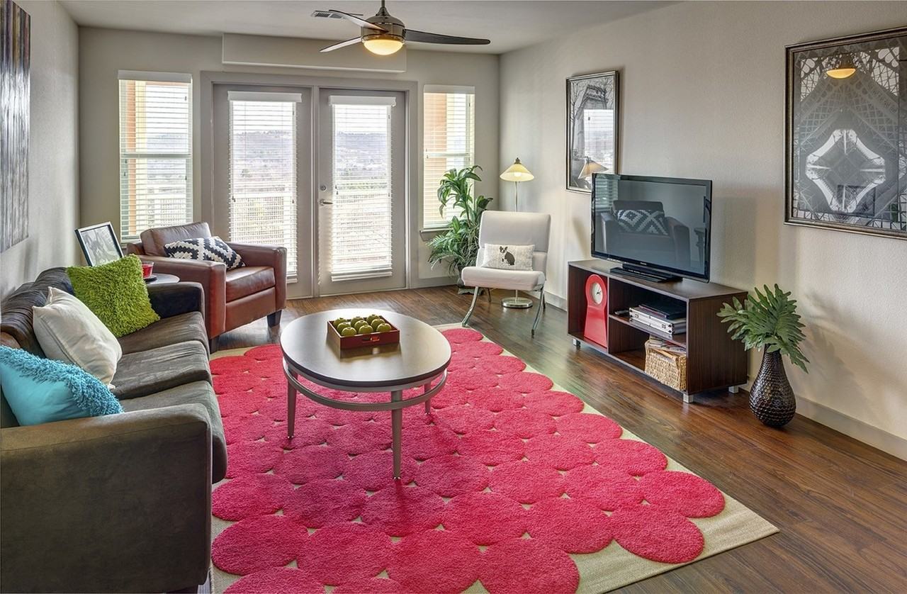 The Vue On Stadium Drive - Photo 3 of 26