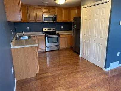 1110 Lincoln Hwy - Photo 3 of 10