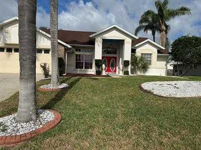 123 Azalea Dr - Photo 3 of 10