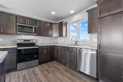 3911 E Rubyred Dr #1 - Photo 2 of 19