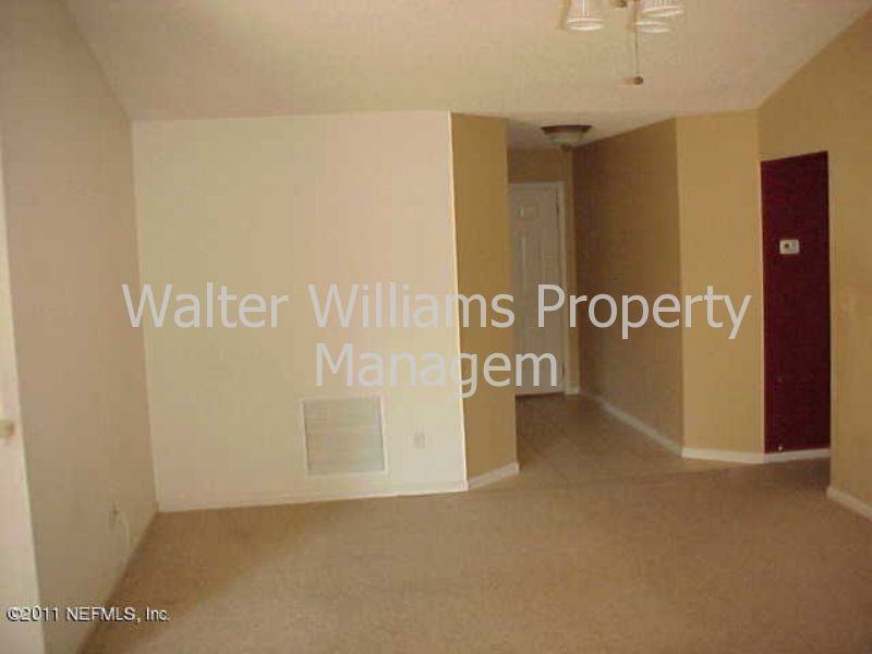 616 Fallen Timbers Dr - Photo 3 of 11