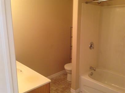 4 Karlee Crt - Photo 3 of 16