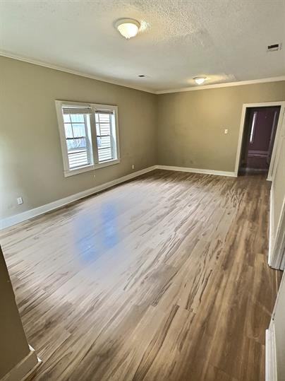 1252 Cummings St - Photo 2 of 13