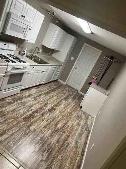 434 2nd Avenue - Photo 3 of 29